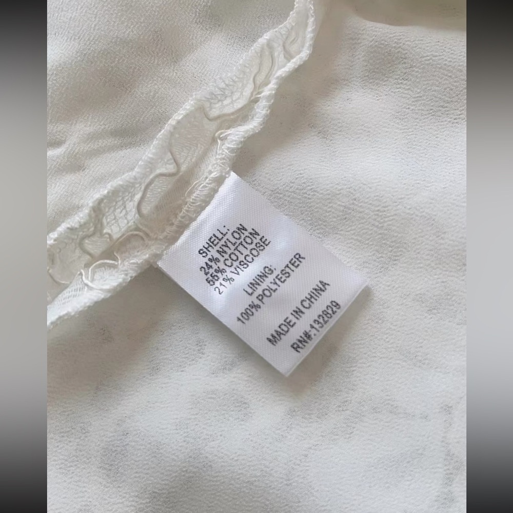 HELSA The Forever Audrey Lace Camisole Elegant White Lace Top ,S - Picture 14 of 15
